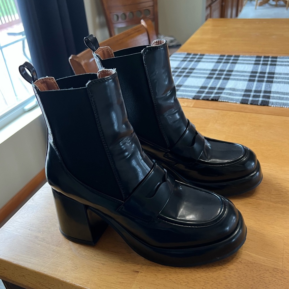 Madden Girl chunky boots